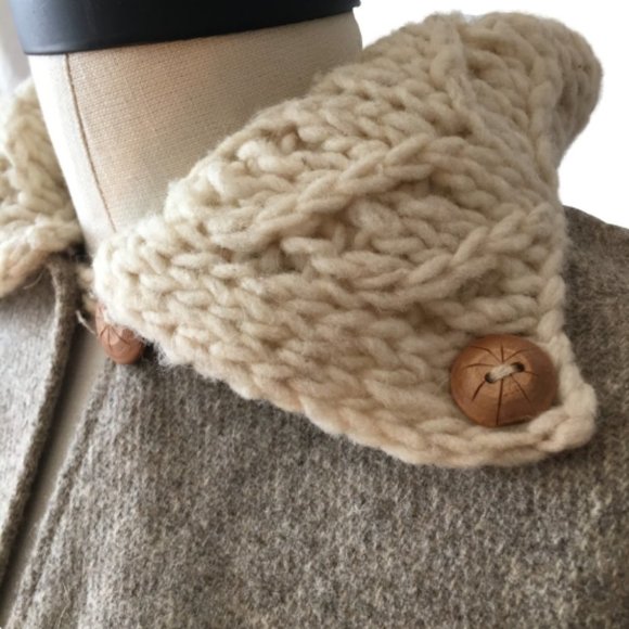 NEW Vintage Wool Blanket Cape Cable Knit Collar Handmade Fringed Long Americana - Picture 14 of 16